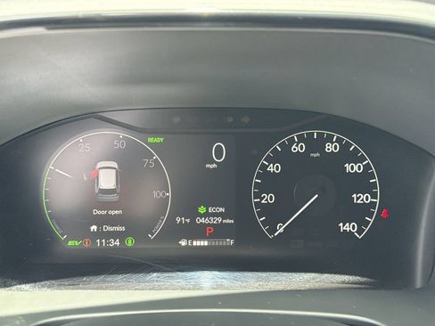 Used 2024 Honda CR-V Sport image 30