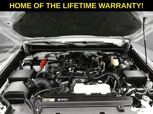 Used 2025 Toyota 4Runner Limited AWD/4WD image 46