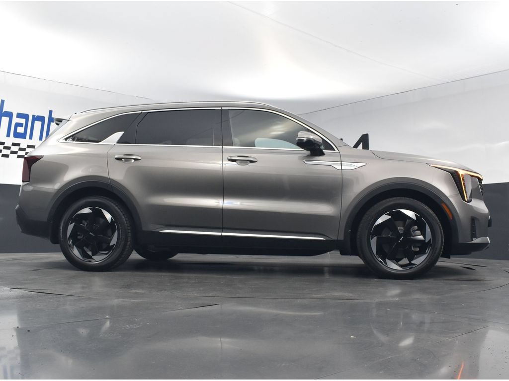 Certified 2025 Kia Sorento SX Prestige AWD/4WD image 22