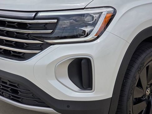 New 2026 Volkswagen Atlas SE FWD image 7