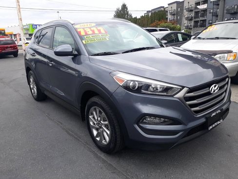Used 2016 Hyundai Tucson SE w/ Option Group 02 image 1
