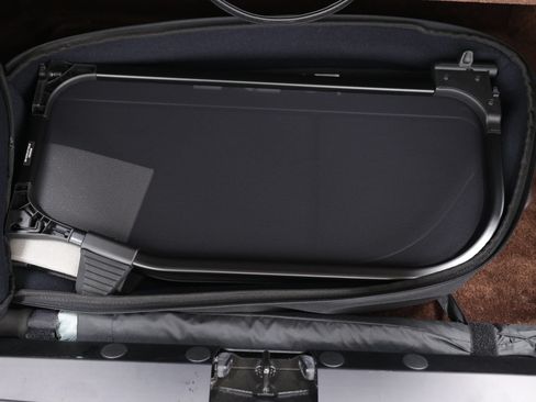 Used 2019 Aston Martin DB11 Volante RWD image 62