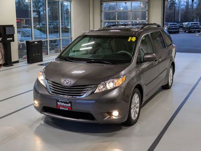 Used 2014 Toyota Sienna XLE w/ XLE Premium Package
