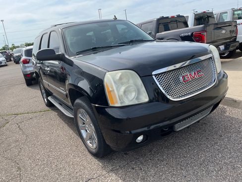 Used 2012 GMC Yukon Denali AWD/4WD image 20