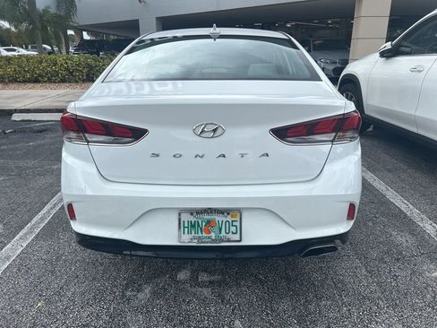 Used 2019 Hyundai Sonata SEL w/ Tech Package 02 FWD image 13