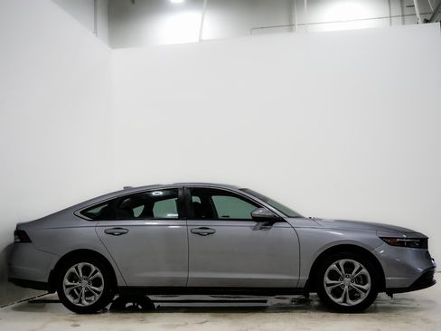 Used 2023 Honda Accord LX image 4