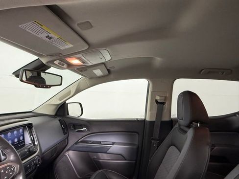 Used 2019 Chevrolet Colorado Z71 AWD/4WD image 31