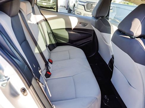 Used 2021 Toyota Corolla LE w/ Carpet Mat Package (TMS) FWD image 19