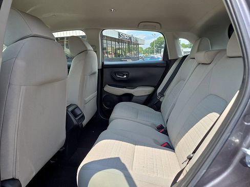 Used 2024 Honda HR-V LX image 11
