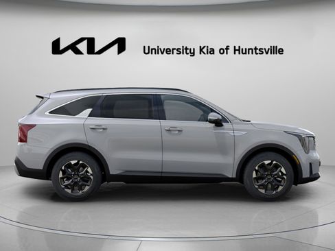 New 2026 Kia Sorento S image 9