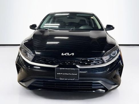 Used 2023 Kia Forte LXS FWD image 2