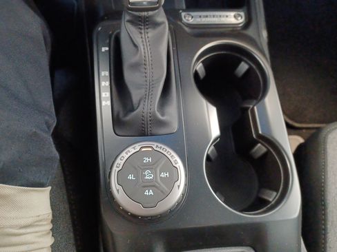 New 2025 Ford Bronco 4-Door w/ Sasquatch Package image 29