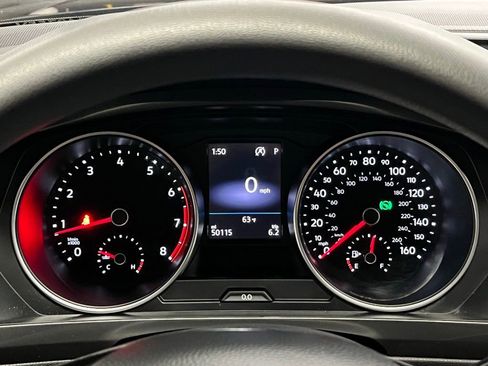 Used 2018 Volkswagen Tiguan S FWD image 19