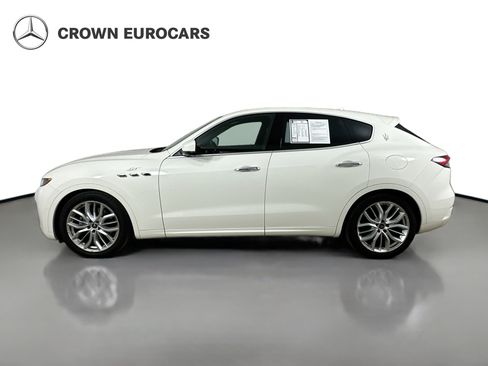 Used 2022 Maserati Levante GT AWD/4WD image 8