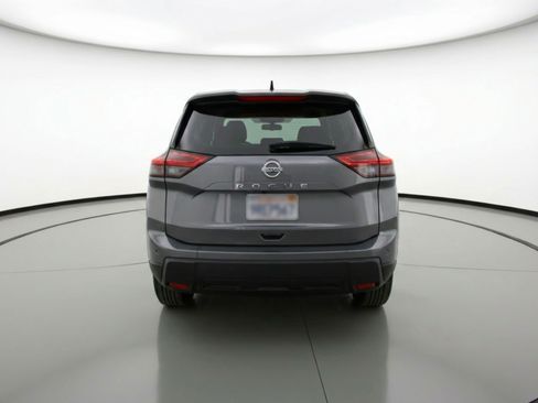 Used 2025 Nissan Rogue SV image 7