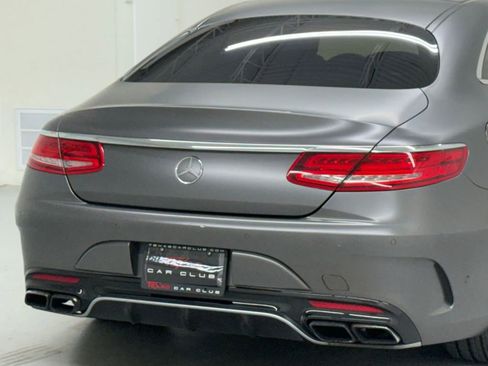 Used 2015 Mercedes-Benz S 63 AMG 4MATIC Coupe w/ Driver Assistance Package image 32