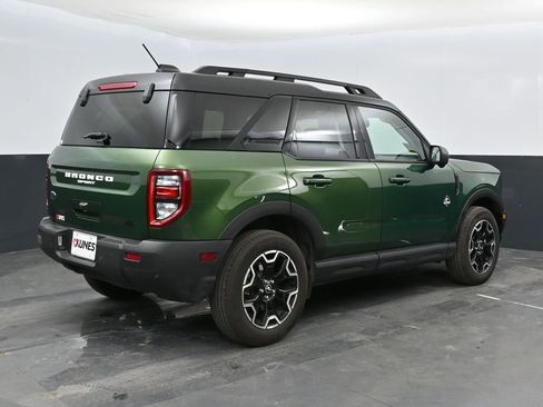 Used 2025 Ford Bronco Sport Outer Banks w/ Outer Banks Tech Package+ AWD/4WD image 2