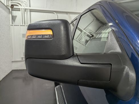 Used 2024 RAM 2500 Big Horn w/ Level 2 Equipment Group image 8