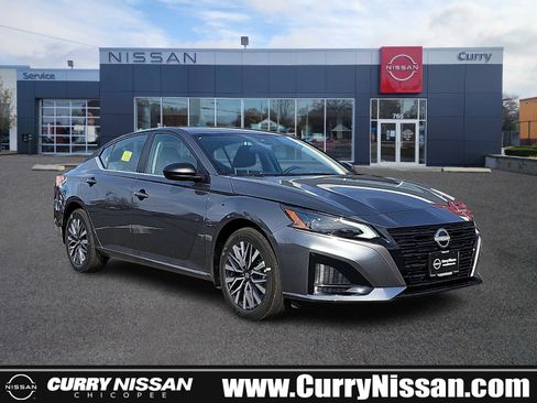 New 2026 Nissan Altima 2.5 SV image 1