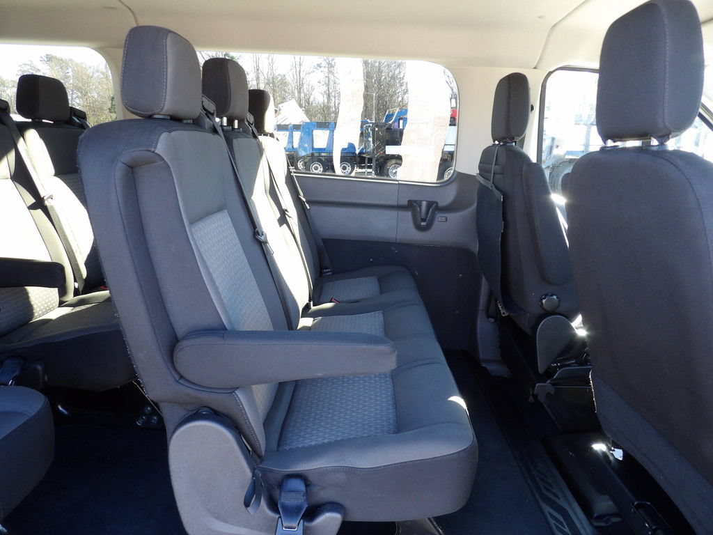 Used 2023 Ford Transit 350 XLT RWD image 27
