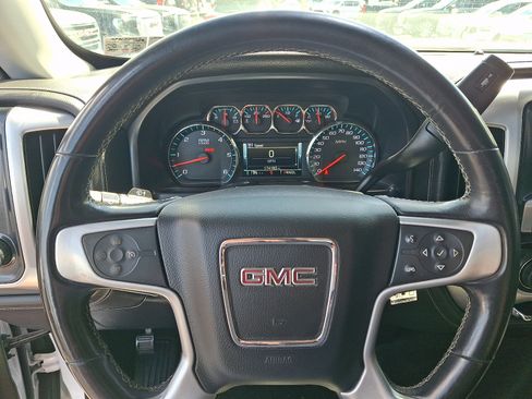 Used 2017 GMC Sierra 1500 SLE w/ SLE Value Package AWD/4WD image 19