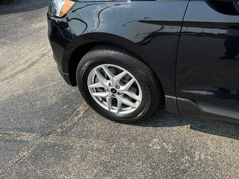 Used 2023 Ford Edge SEL AWD/4WD image 6