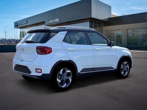 New 2026 Hyundai Venue SEL image 8