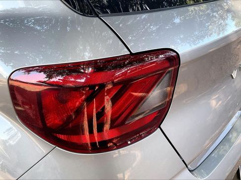 Certified 2026 Hyundai Venue SEL FWD image 28