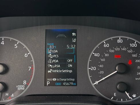 Used 2024 Toyota Corolla LE FWD image 29