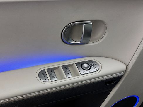 Used 2023 Hyundai Ioniq 5 Limited image 15