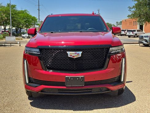 Certified 2023 Cadillac Escalade Sport w/ LPO, ONYX Package AWD/4WD image 10