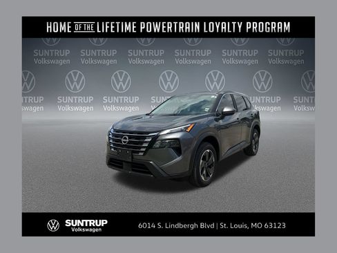 Used 2025 Nissan Rogue SV AWD/4WD image 1
