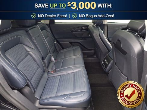 Used 2024 Lincoln Nautilus Reserve w/ Equipment Group 202A image 22