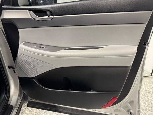 Used 2022 Hyundai Palisade SEL w/ Premium Package image 15