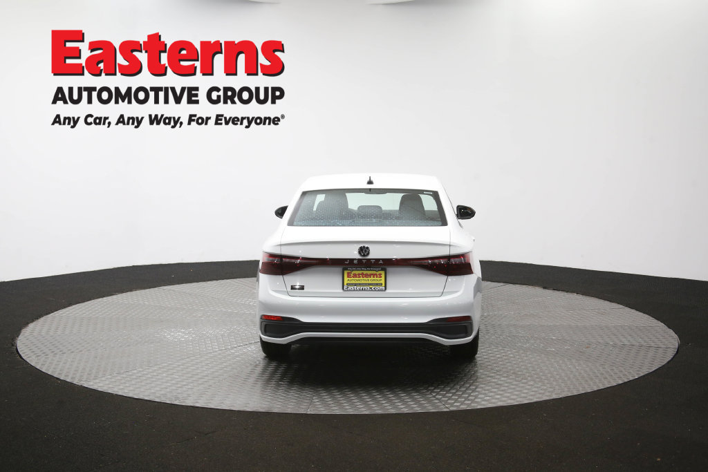 Used 2025 Volkswagen Jetta Sport FWD image 37