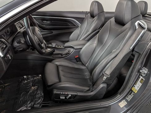 Used 2018 BMW 430i Convertible image 16