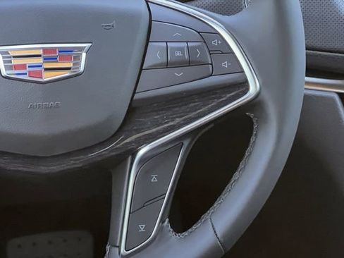 New 2026 Cadillac XT5 Premium Luxury image 7