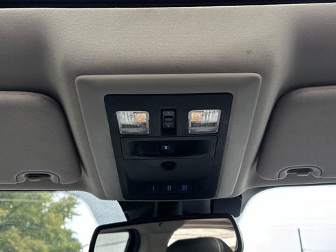 Used 2014 RAM 1500 Limited AWD/4WD image 28