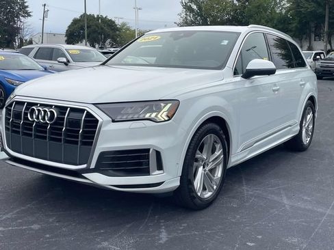 Used 2021 Audi Q7 3.0T Prestige AWD/4WD image 3