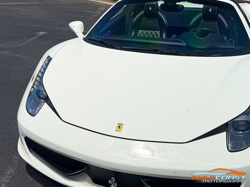 Used 2015 Ferrari 458 Spider RWD image 3