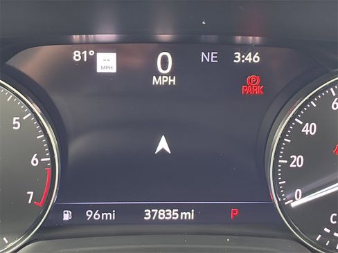 Used 2021 Buick Envision Avenir w/ Technology Package II image 35