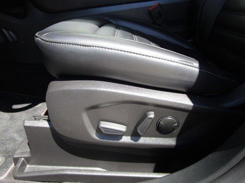 Used 2023 Ford Edge SEL w/ Convenience Package AWD/4WD image 15