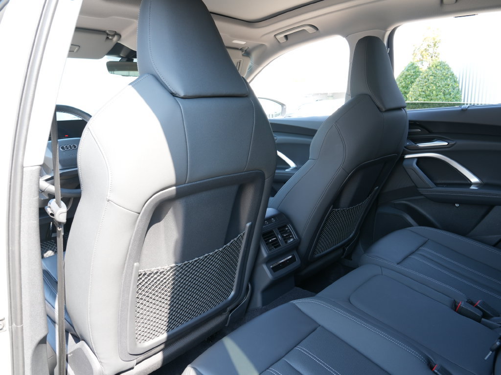 Used 2025 Audi Q5 Premium Plus AWD/4WD image 23