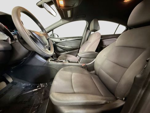 Used 2017 Chevrolet Cruze LT w/ Convenience Package FWD image 22