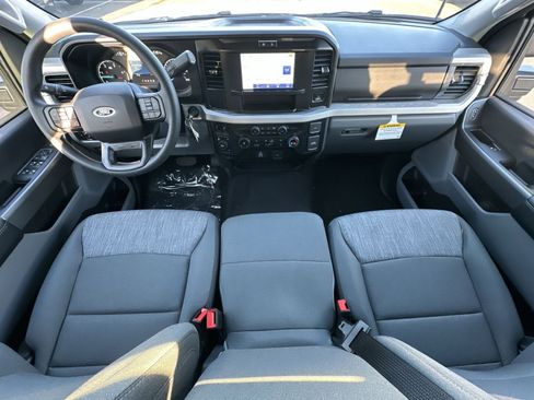 New 2026 Ford F450 XLT w/ 360-Degree Camera Package image 31