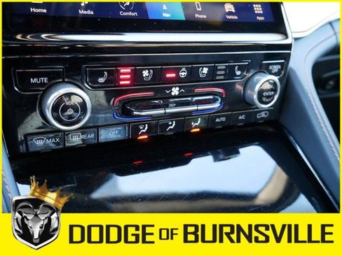 Used 2023 Jeep Grand Cherokee Summit image 22