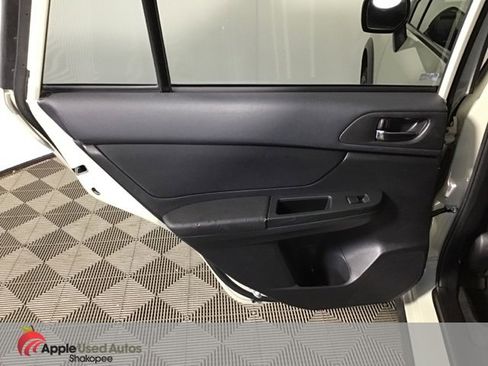 Used 2014 Subaru Crosstrek 2.0i Premium w/ Moonroof Package image 15