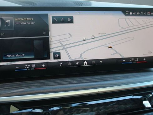 New 2026 BMW X5 xDrive50e image 26