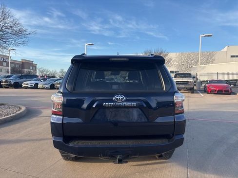 Used 2024 Toyota 4Runner SR5 Premium w/ Moonroof Package image 6