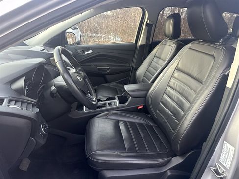 Used 2018 Ford Escape SEL image 9